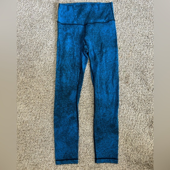 Lululemon High Times Pant Luon Spray Jacquard Shocking Blue Black Size 8 Women's - Picture 2 of 9